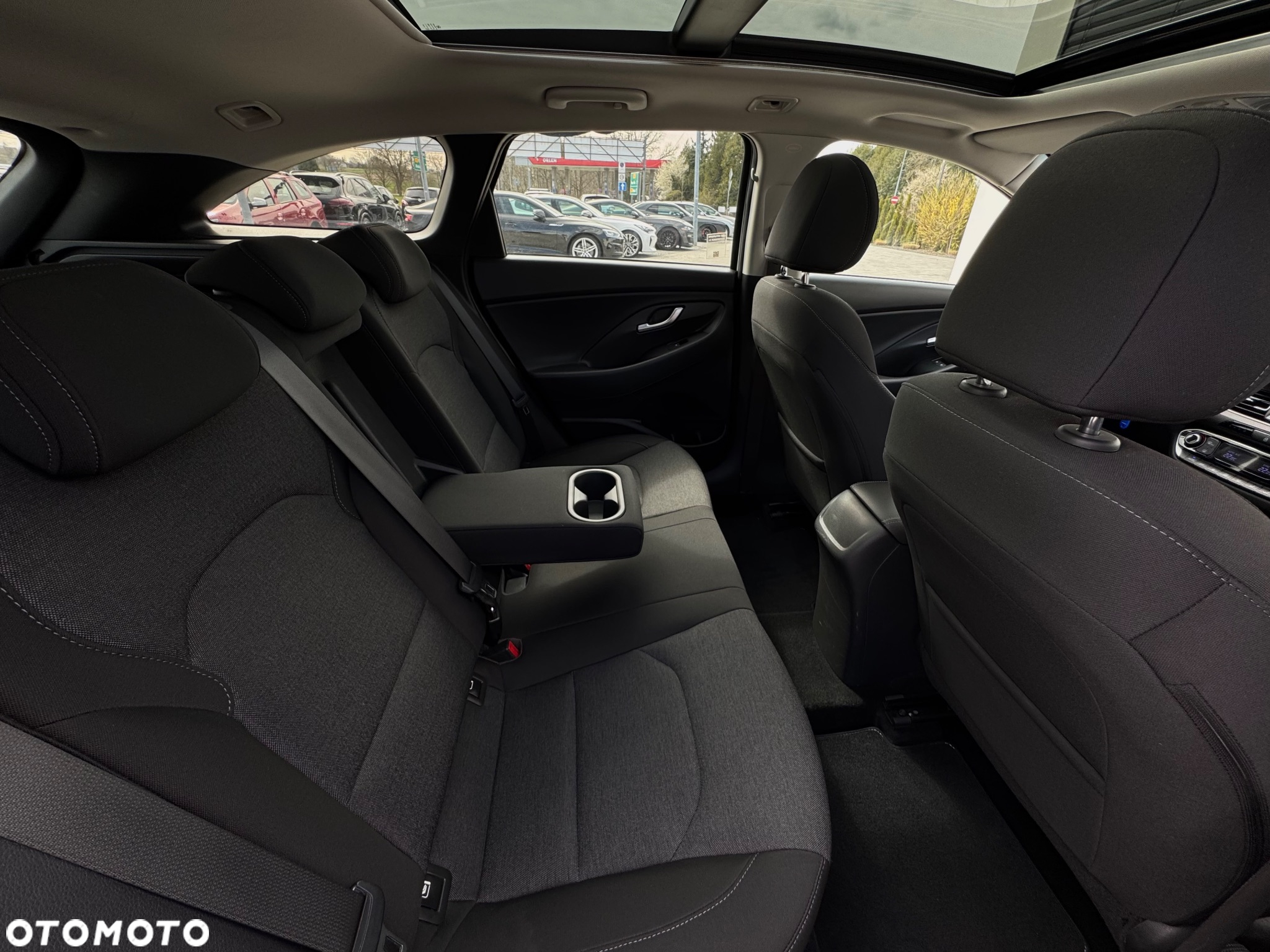 Hyundai i30 Kombi 1.6 CRDI DCT Passion Plus - 30