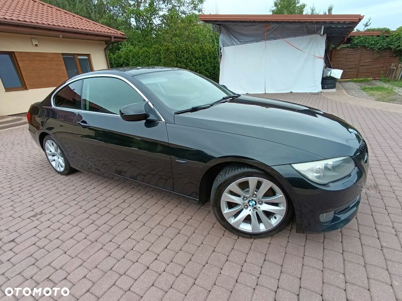 BMW Seria 3 325i - 5