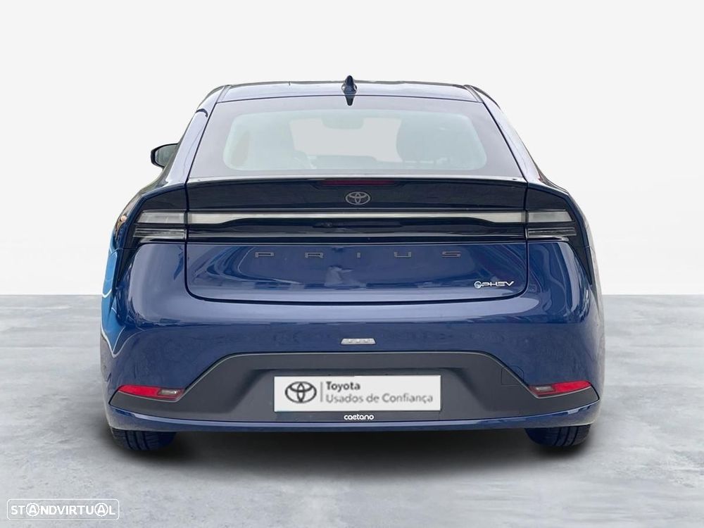 Toyota Prius - 4