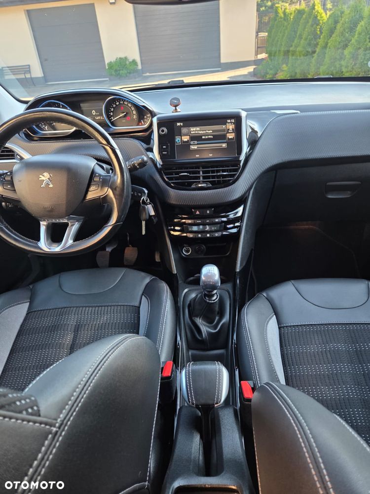 Peugeot 2008 1.6 BlueHDi Crossway S&S - 14
