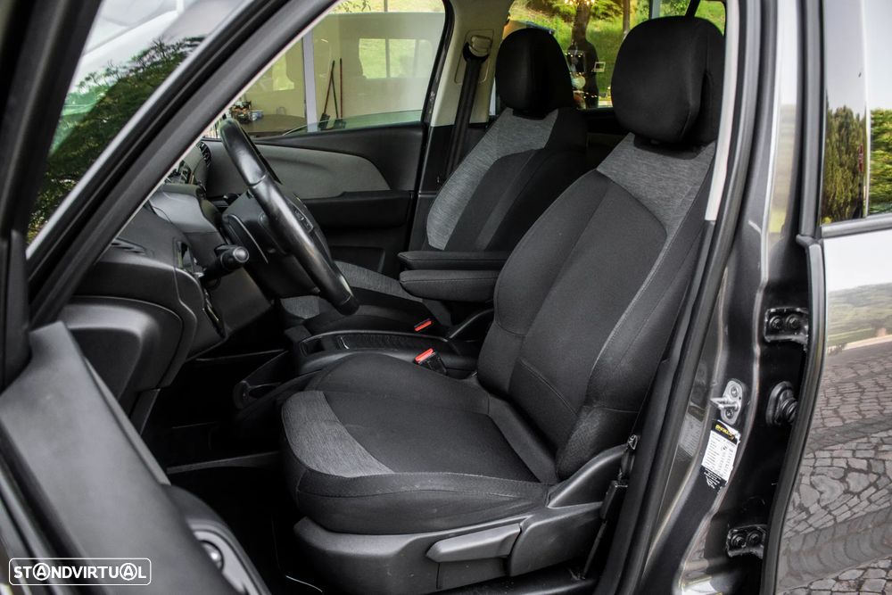 Citroën Grand C4 Spacetourer BlueHDi 130 Stop&Start EAT8 FEEL - 24