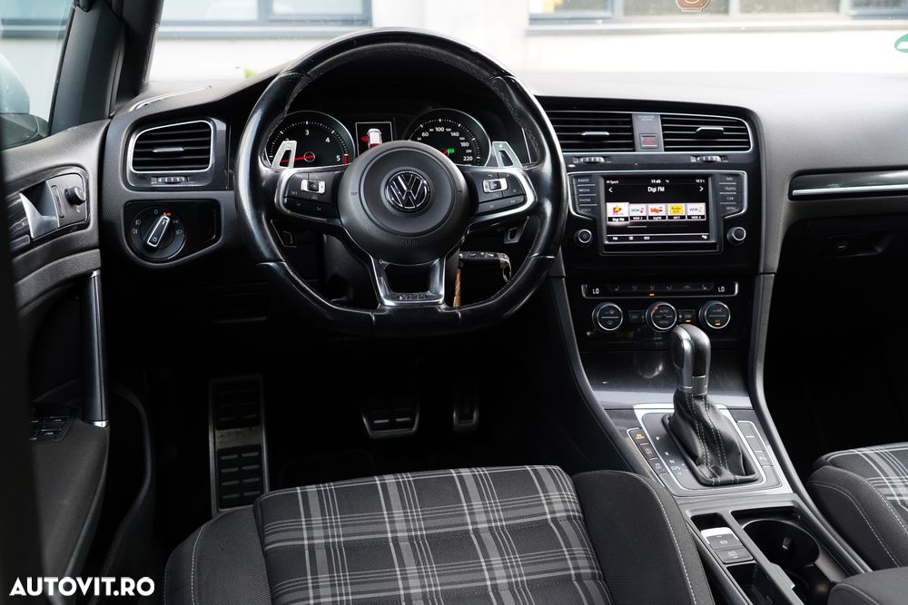 Volkswagen Golf GTD 2.0 TDI SCR DSG - 15