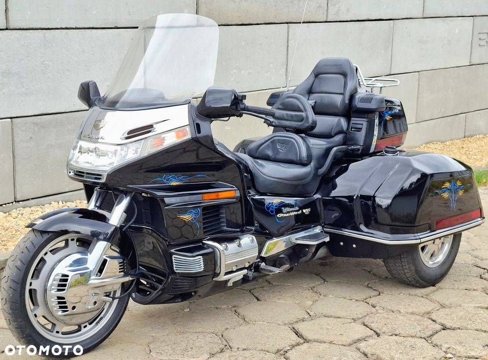 Honda GL - 9