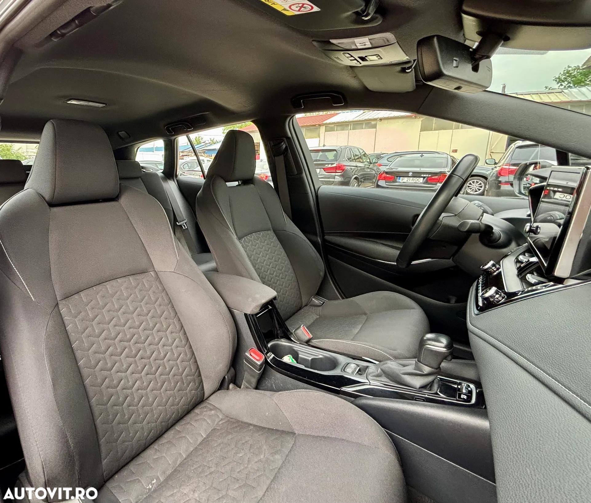 Toyota Corolla 1.8 HSD Dynamic - 22
