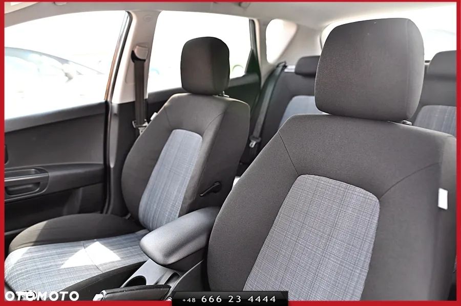Kia Ceed 1.4 CVVT LX - 20
