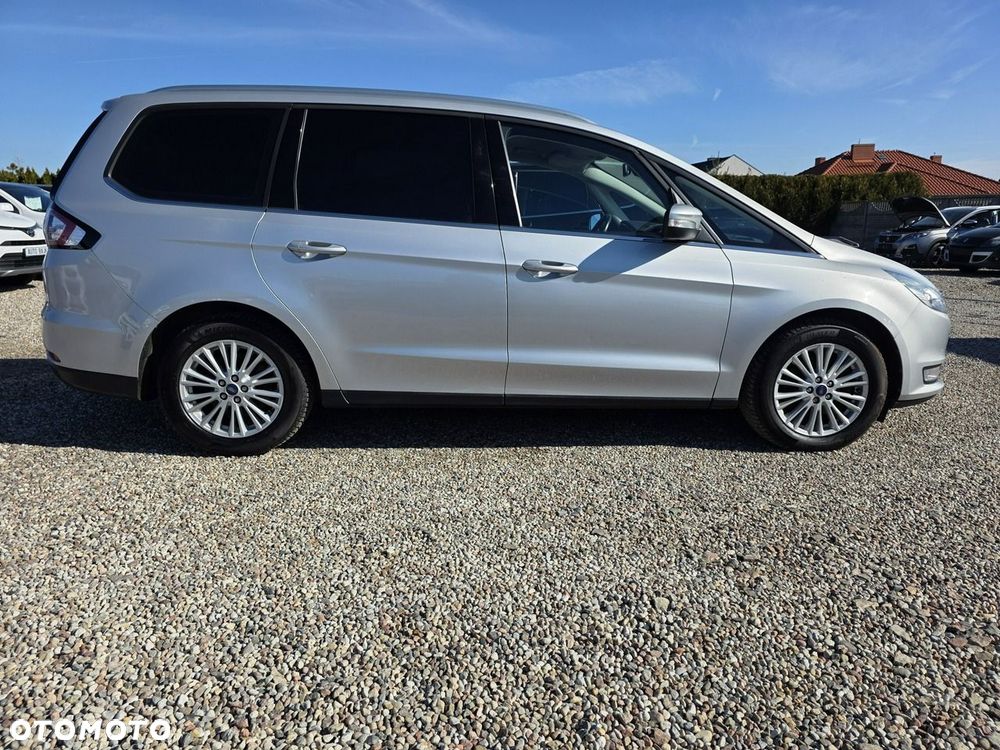 Ford Galaxy - 8