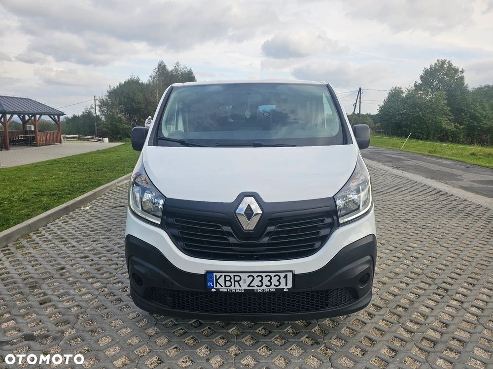 Renault Trafic - 2
