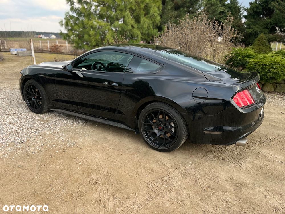 Ford Mustang 3.7 V6 - 6