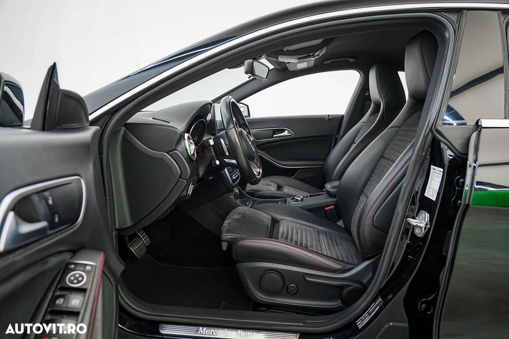 Mercedes-Benz CLA 180 7G-DCT AMG Line - 9