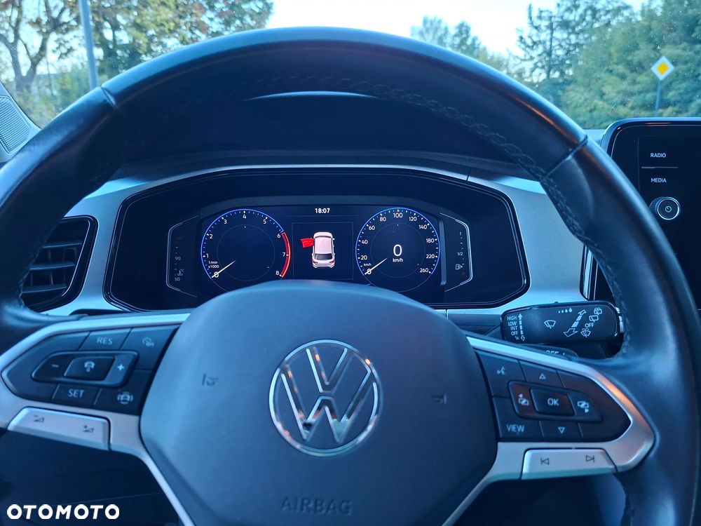 Volkswagen T-Roc 1.5 TSI Life DSG - 17