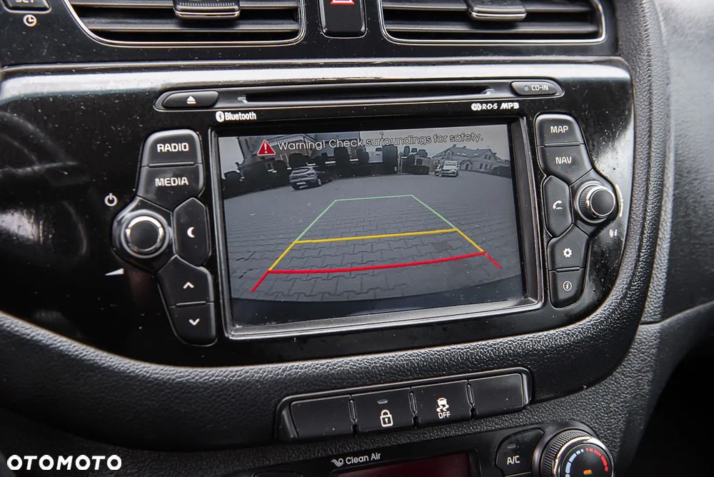 Kia Ceed - 22