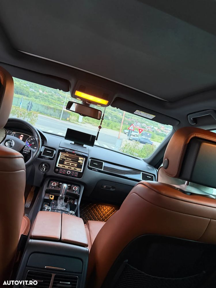Volkswagen Touareg 3.0 V6 TDI BMT Terrain Tech - 10