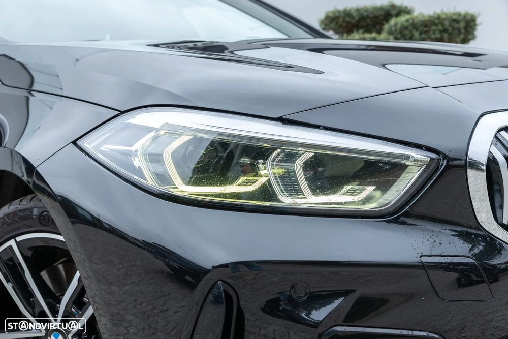 BMW 116 d Pack Desportivo M - 4