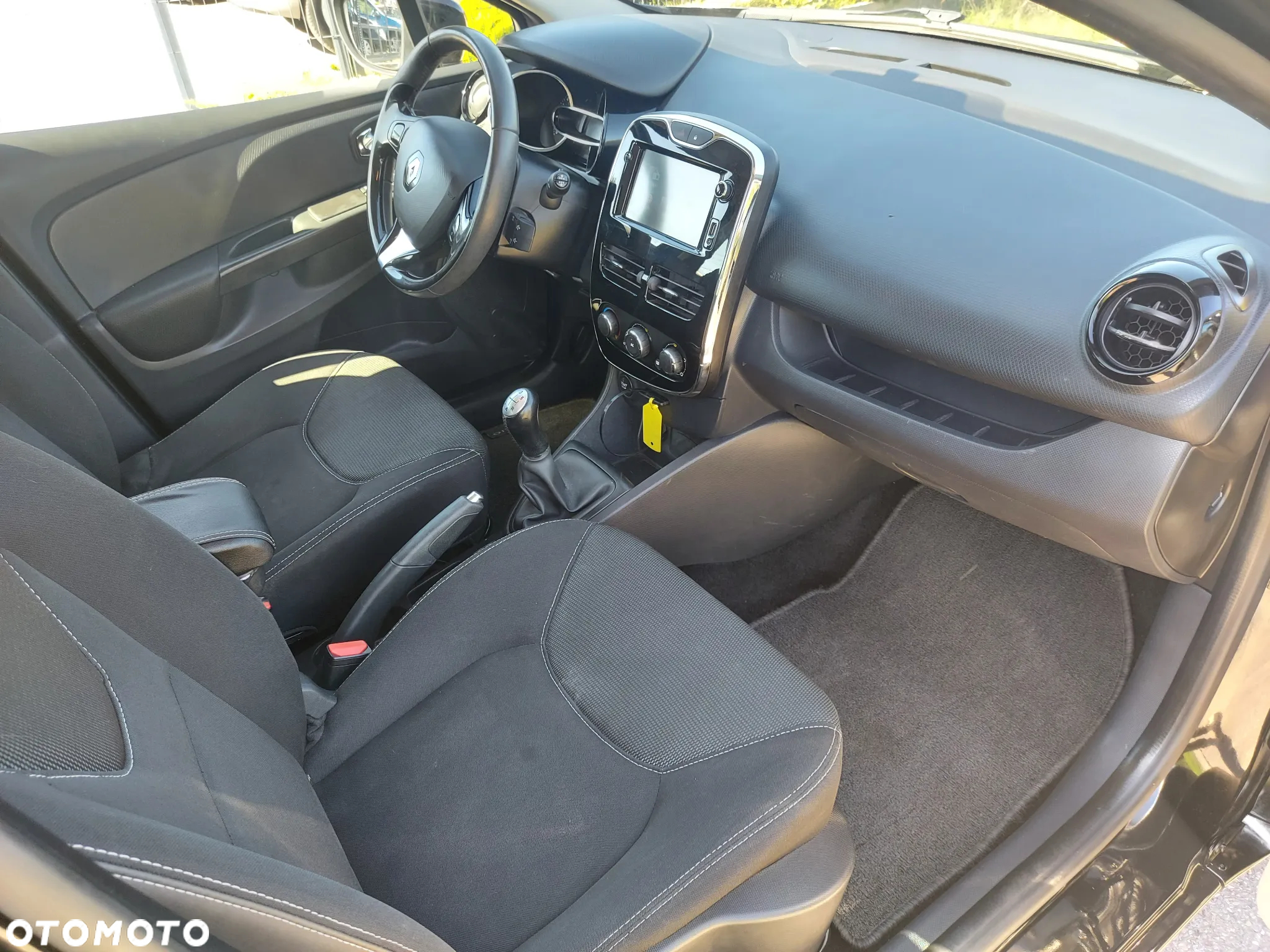 Renault Clio Grandtour Energy TCe 90 Start & Stop Dynamique - 19