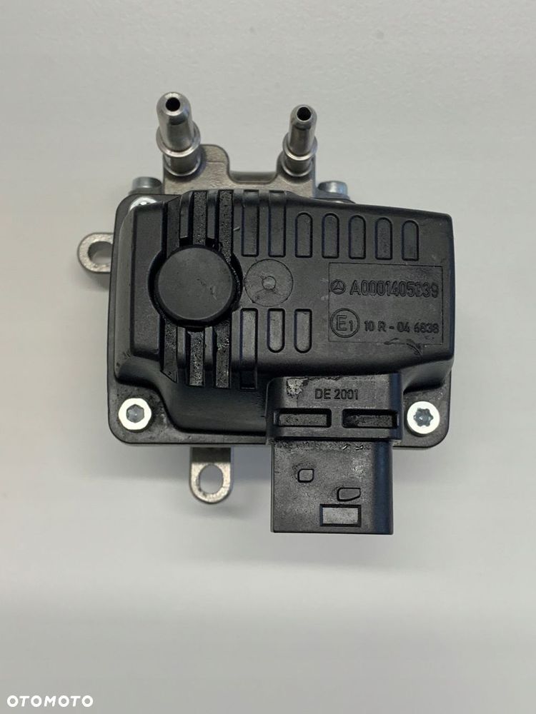 MERCEDES ACTORS MP4 DOZOWNIK WTRYSKIWACZ ADBLUE 0001405339 - 9