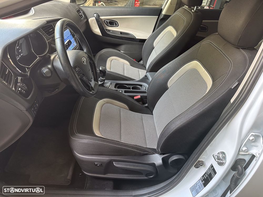 Kia Ceed SW 1.4 CRDi TX - 12
