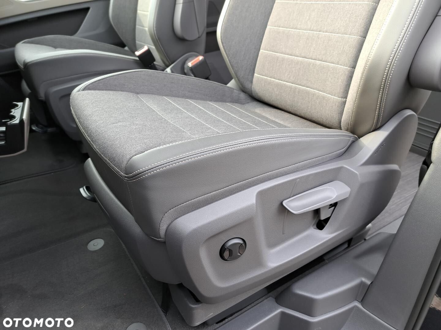 Volkswagen California - 12