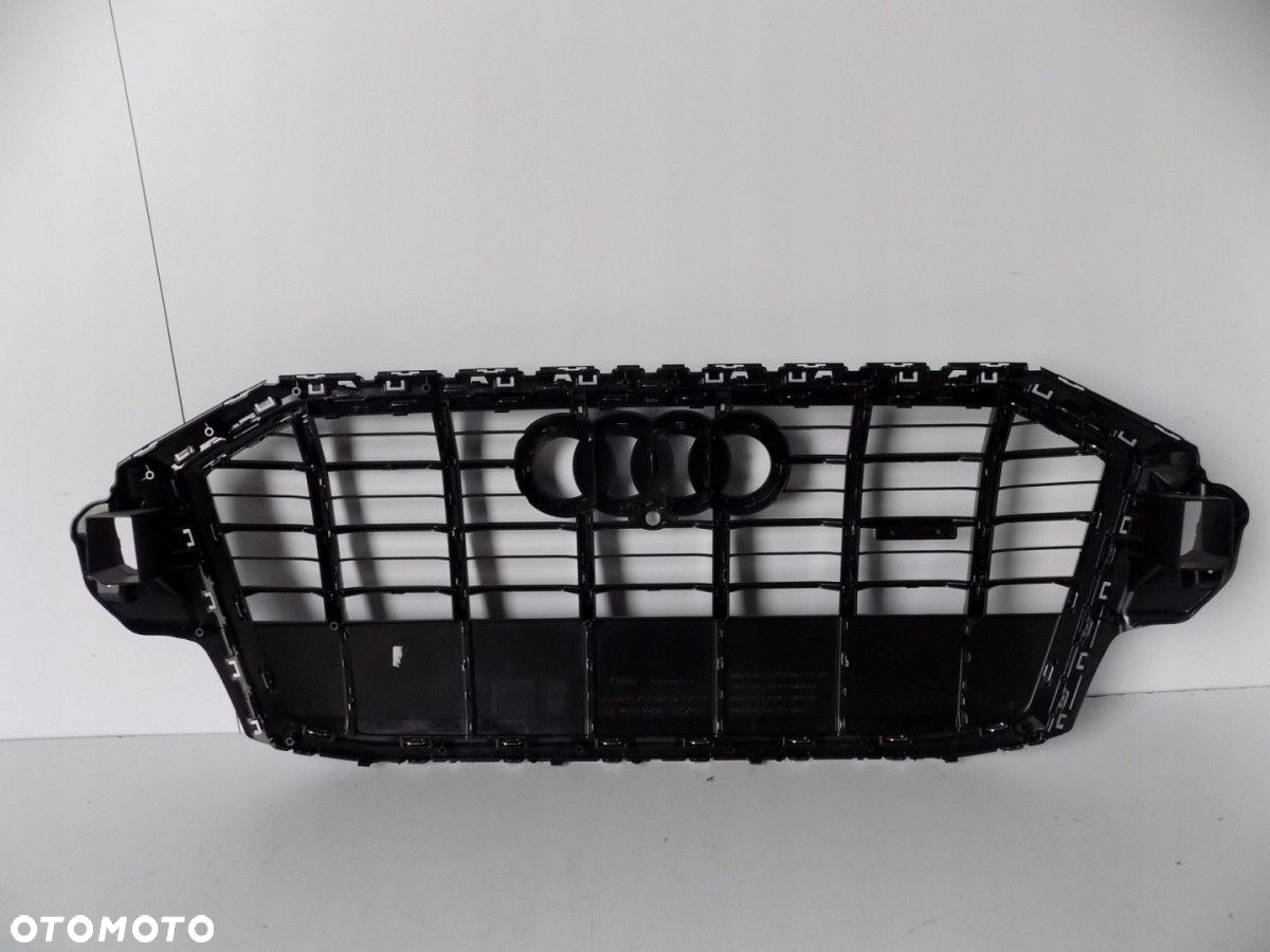 Audi Q7 4M Grill / Atrapa / Kamera - 10526 - 7