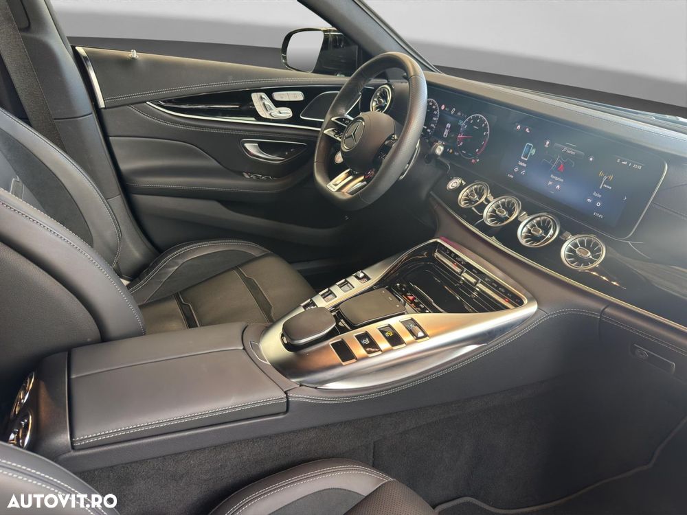 Mercedes-Benz AMG GT 53 4MATIC+ MHEV - 16