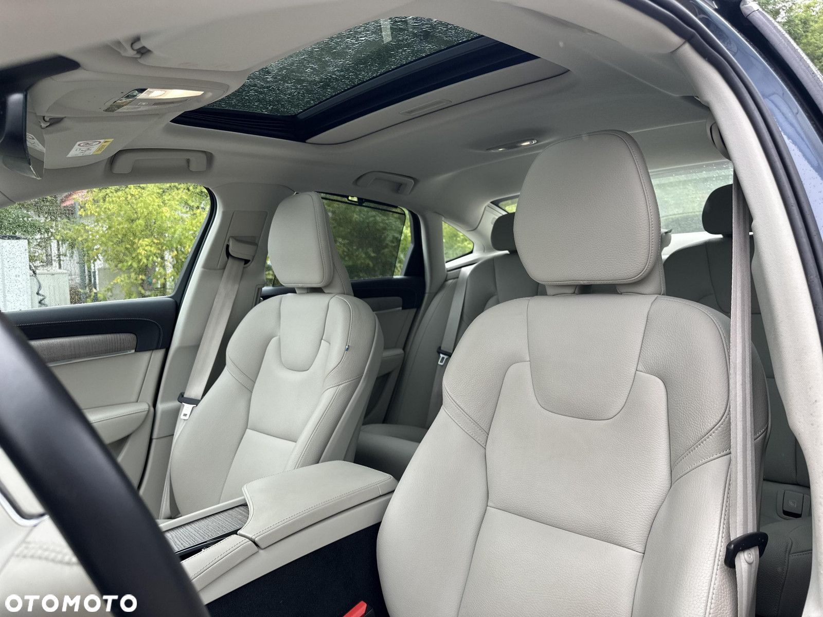Volvo S90 - 10