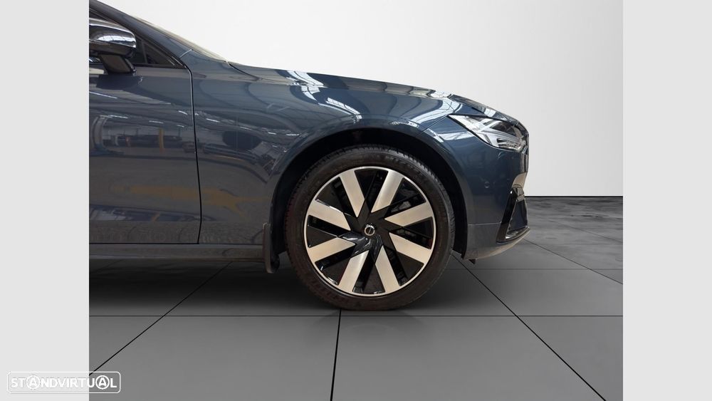 Volvo V90 2.0 T6 PHEV Plus Dark AWD - 9
