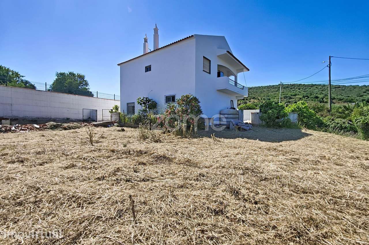 Moradia T2 c/ garagem fechada e terreno em S.B. Messines - Grande imagem: 3/25