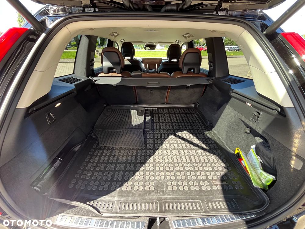 Volvo XC 90 D5 SCR AWD Inscription - 16