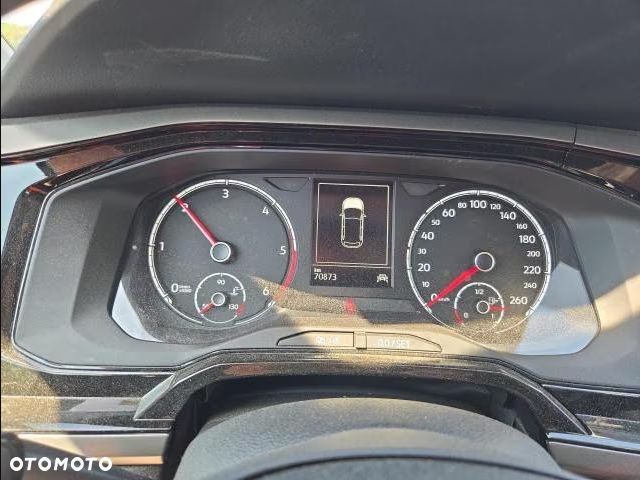 Volkswagen Polo - 17