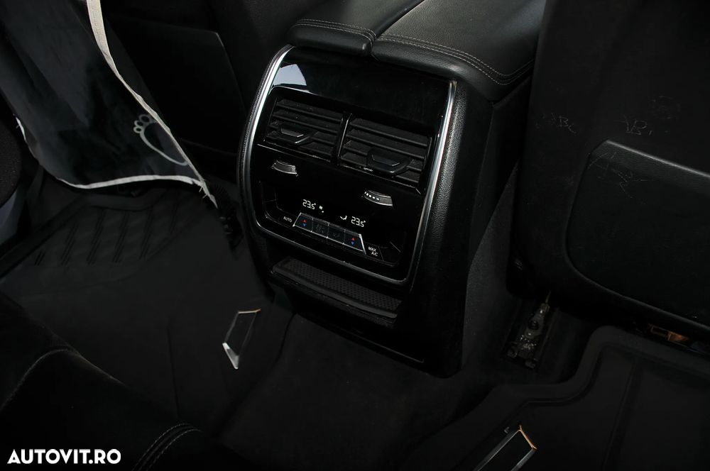 BMW X6 xDrive40d - 17