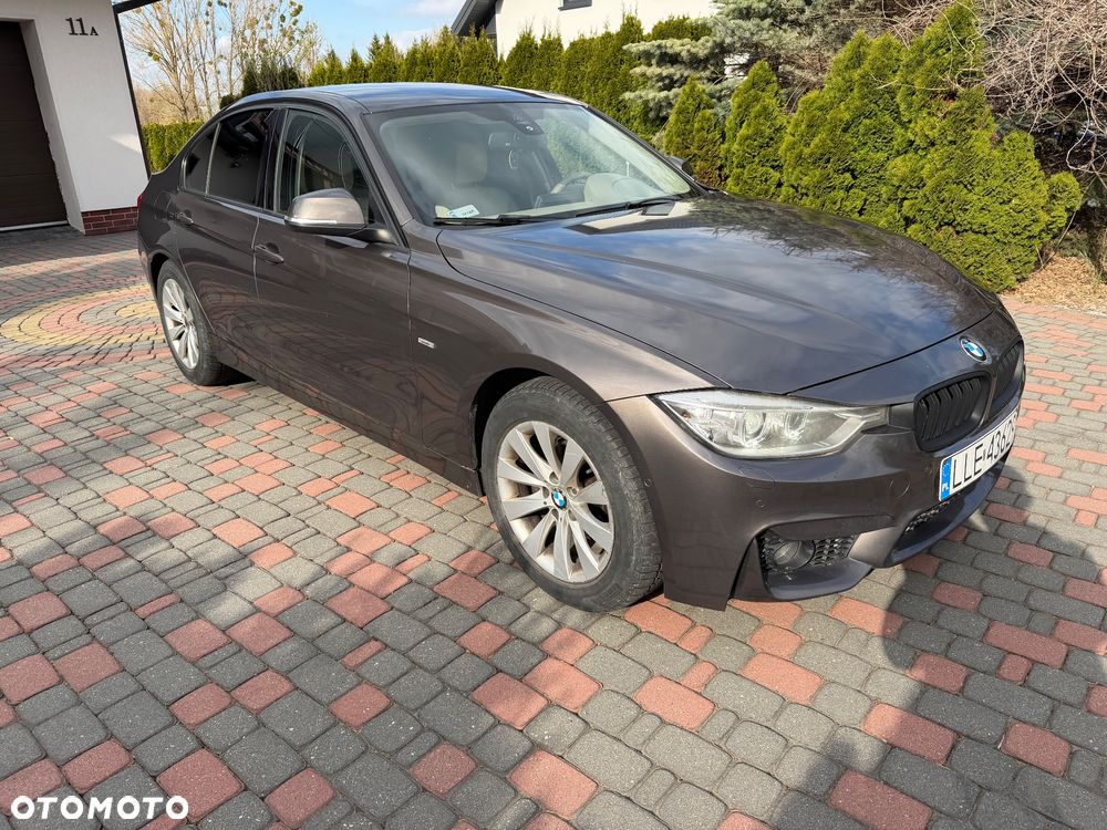 BMW Seria 3 320d Modern Line - 12