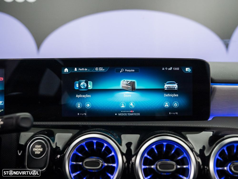 Mercedes-Benz A 250 e AMG Line - 28