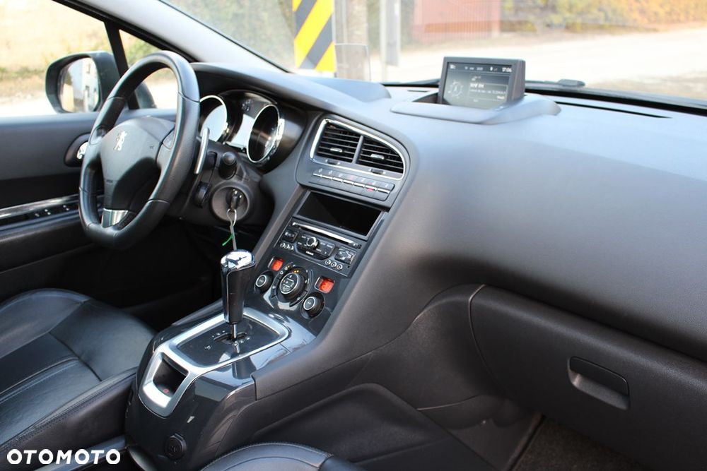 Peugeot 5008 e-HDI 115 ETG6 Stop&Start Allure - 7