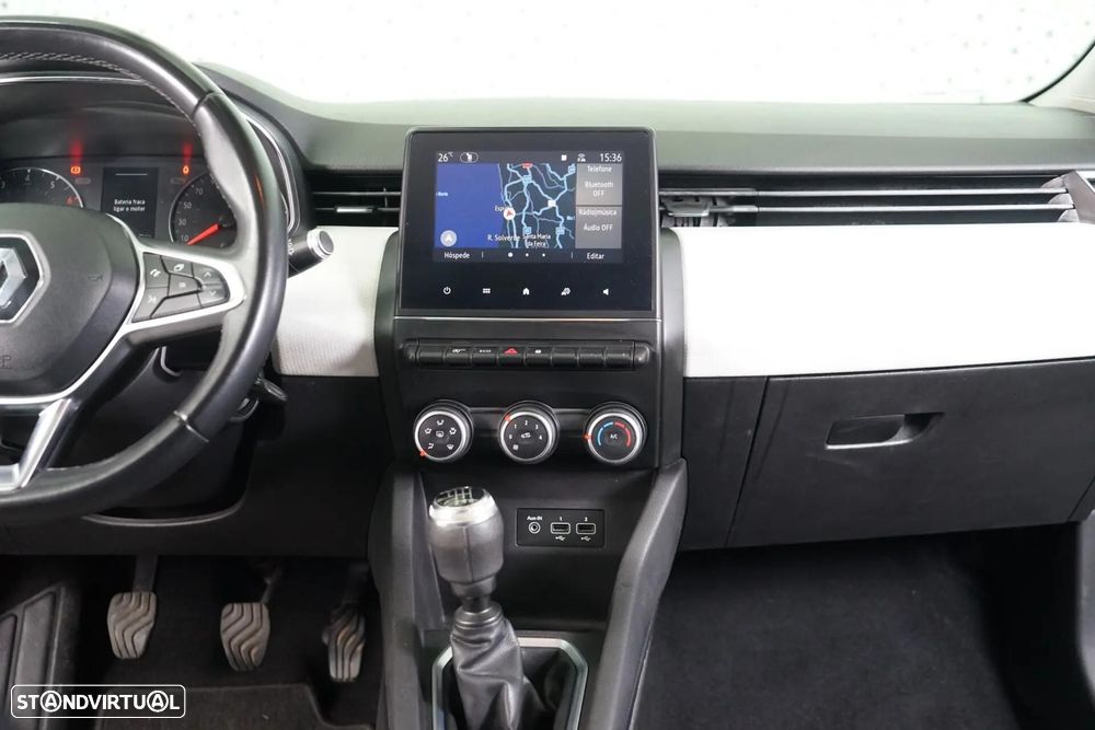Renault Clio 1.0 TCe Exclusive - 28