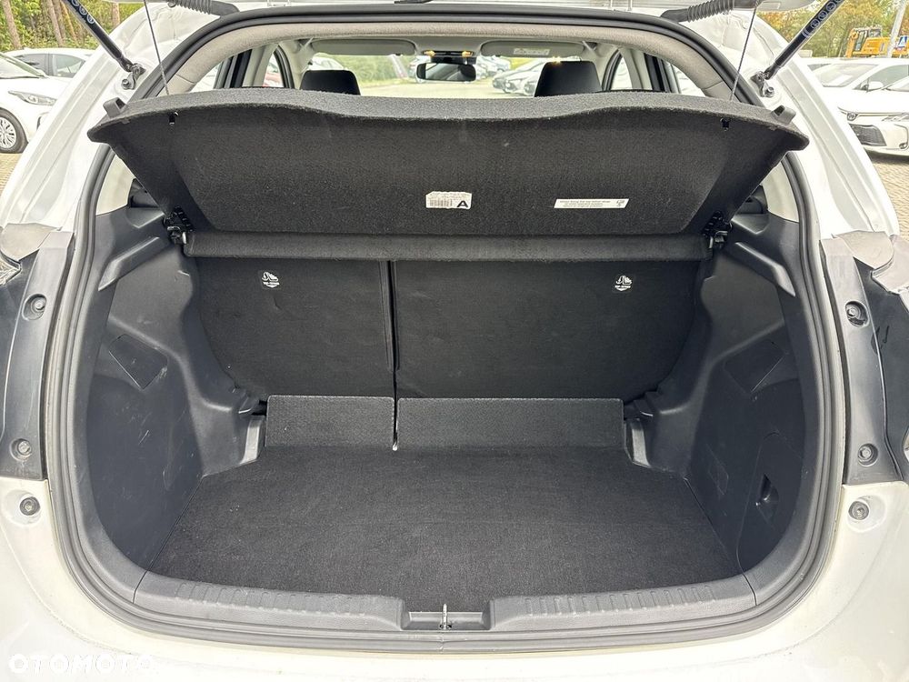 Toyota Yaris Hybrid 1.5 Comfort - 12
