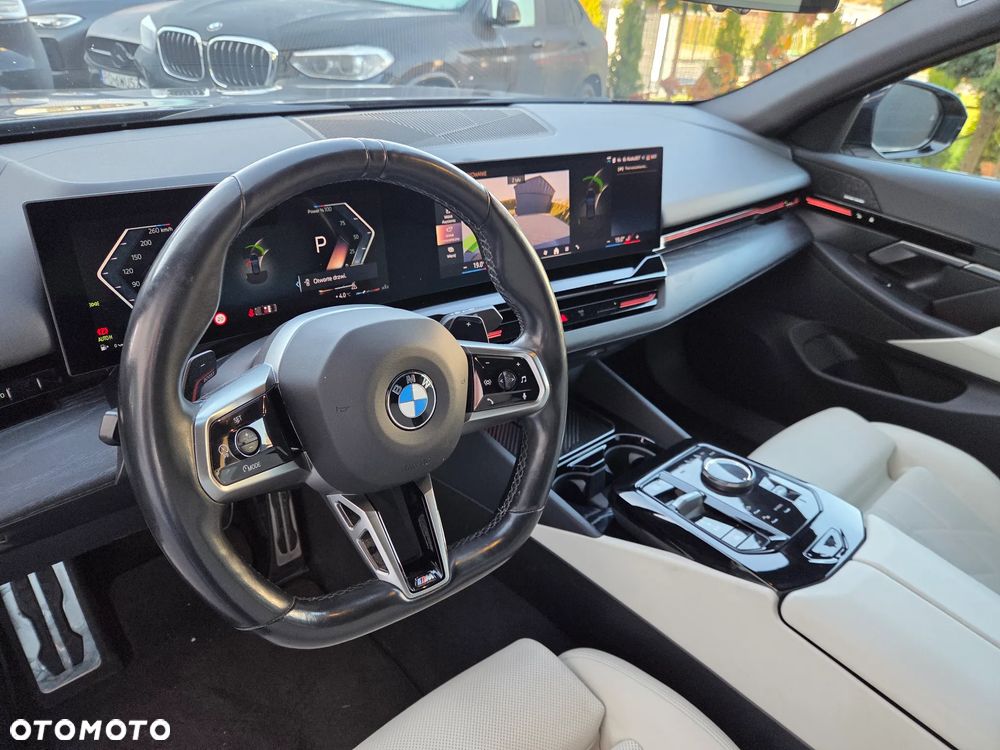 BMW Seria 5 520d xDrive mHEV M Sport - 18