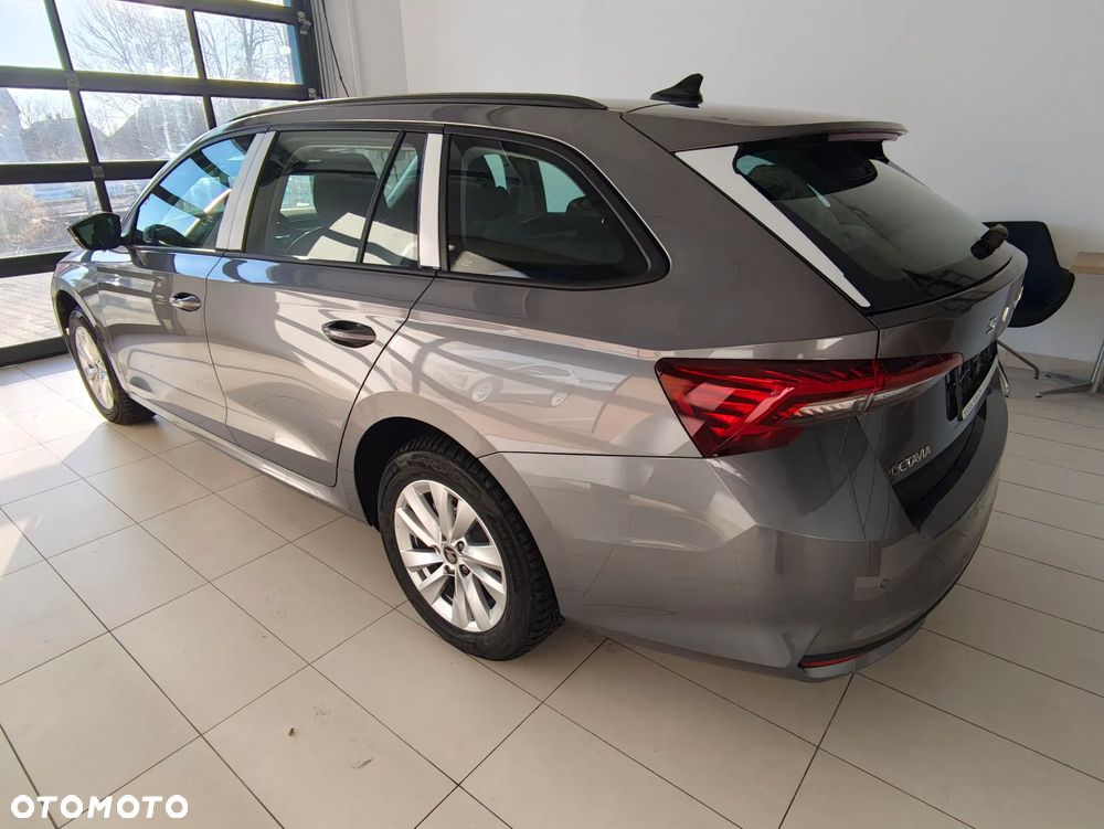 Skoda Octavia - 4