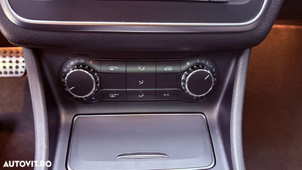Mercedes-Benz CLA - 13