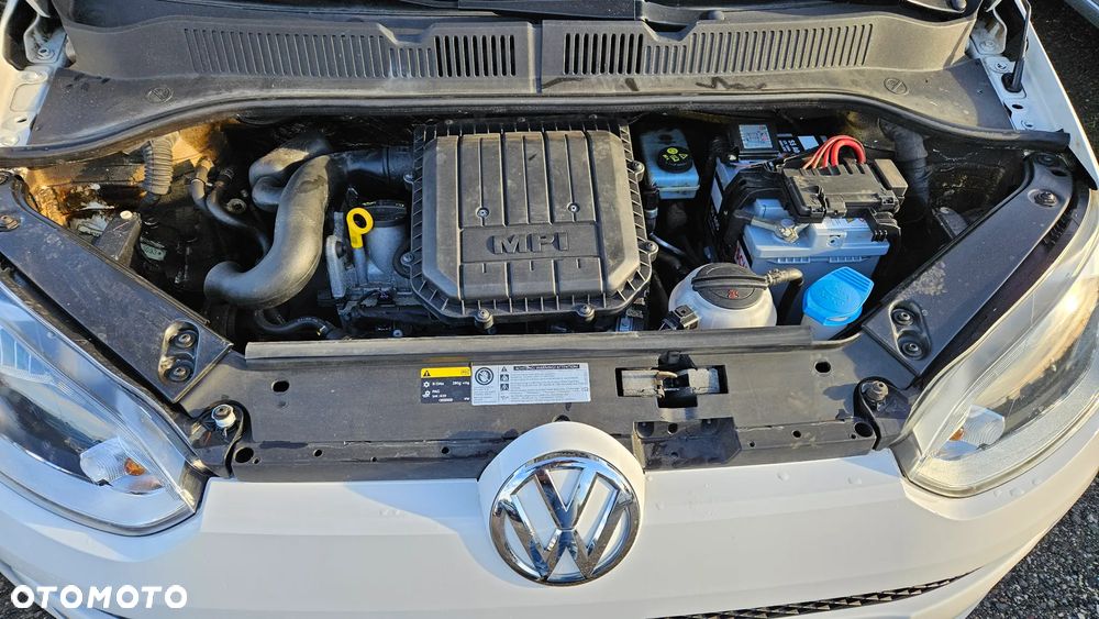 Volkswagen up! (BlueMotion Technology) high - 14