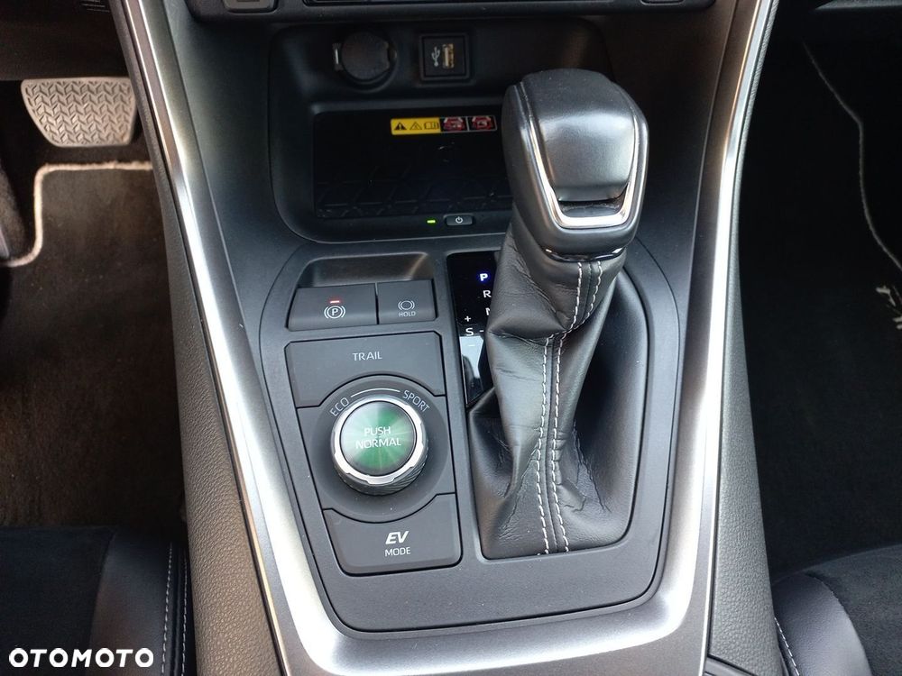 Toyota RAV4 2.5 Hybrid GR Sport 4x4 - 21