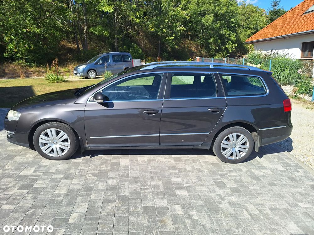 Volkswagen Passat 2.0 TDI Highline DSG - 4