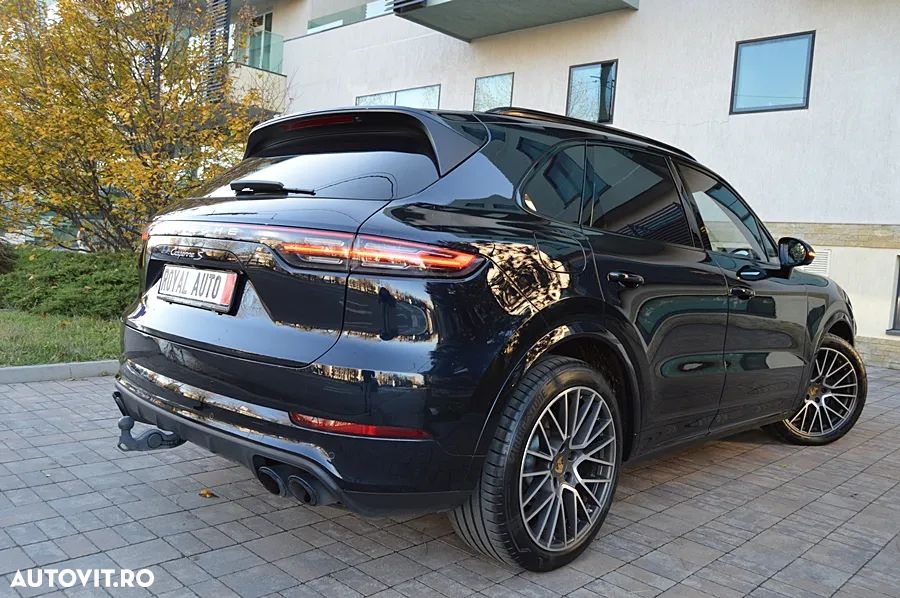 Porsche Cayenne S Tiptronic S Platinum Edition - 5