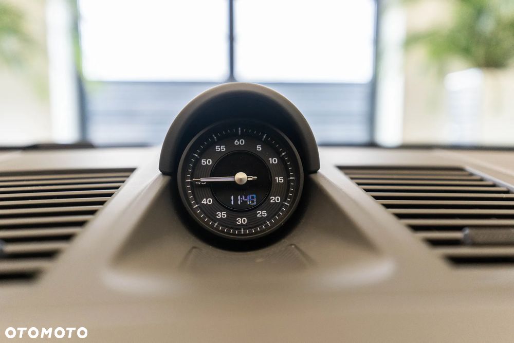 Porsche 911 Carrera 4S - 20