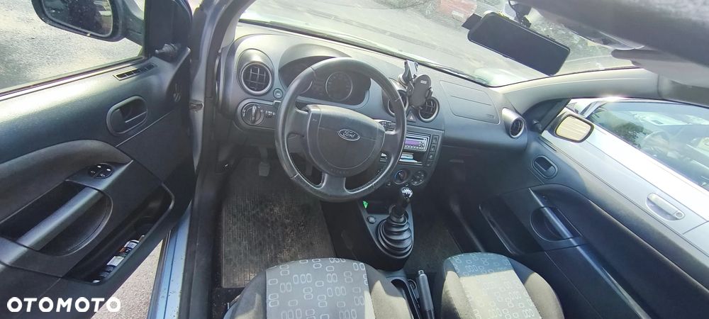 Ford Fiesta 1.25 - 6
