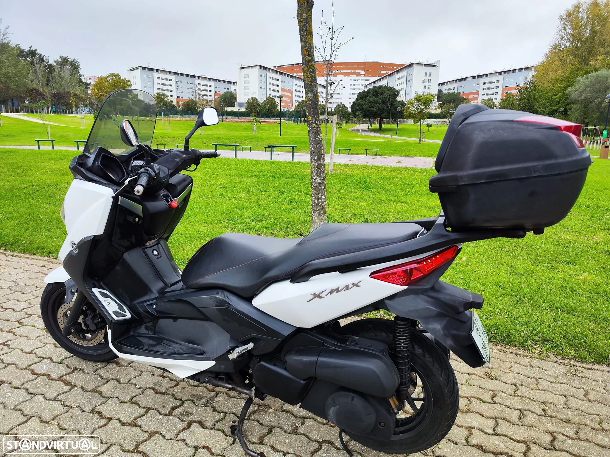 Yamaha X-Max 250 - 4