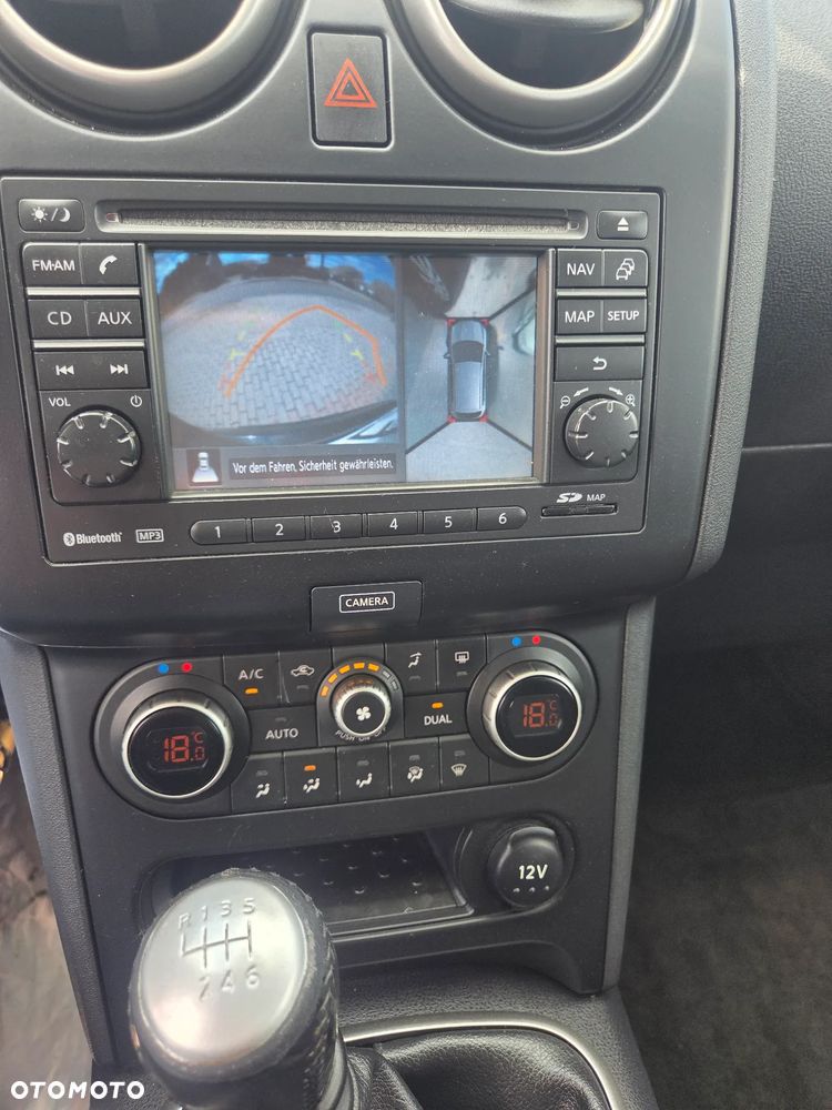 Nissan Qashqai+2 - 14
