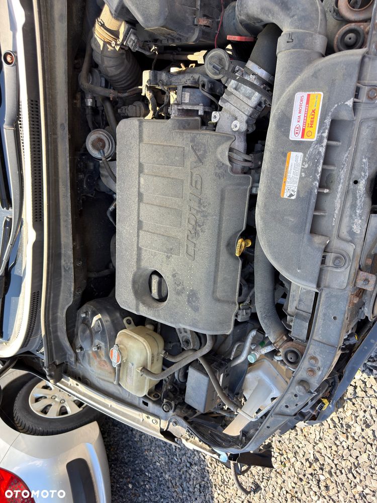 Kia Ceed - 9