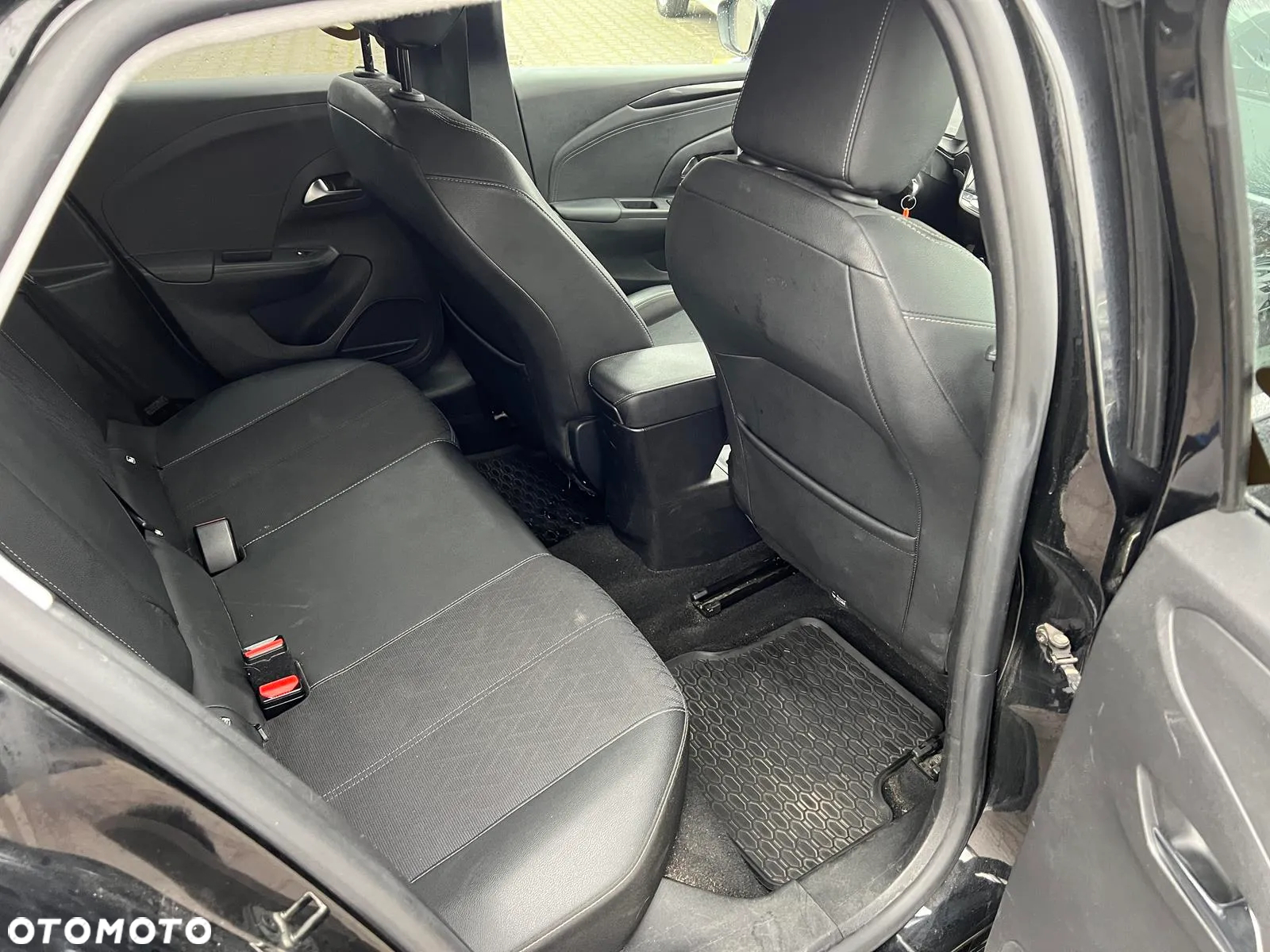 Opel Corsa 1.5 D Elegance S&S - 22