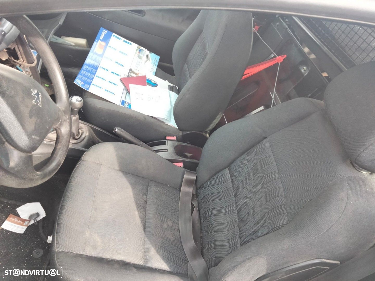 Peugeot 207 1.4 HDI de 2007 disponível para peças - 8