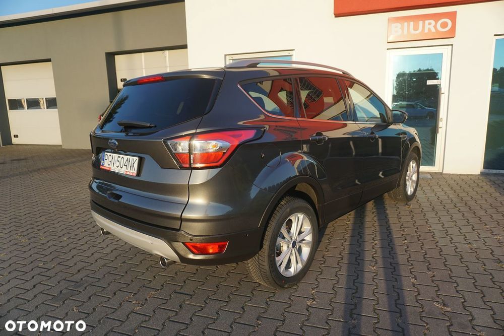 Ford Kuga 2.0 TDCi FWD Titanium - 3