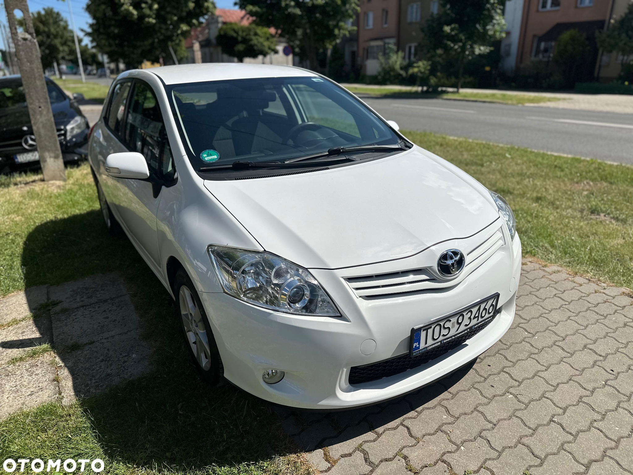 Toyota Auris - 2